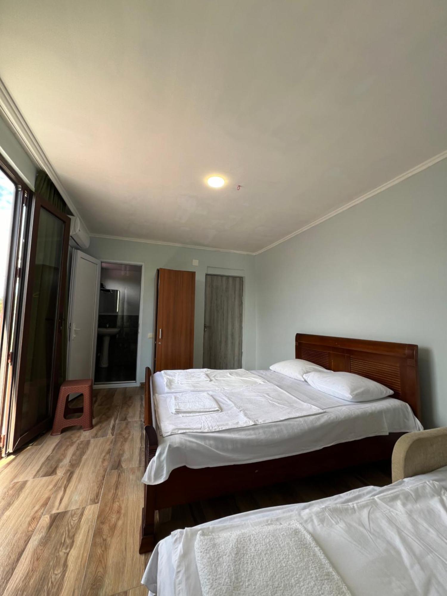 Tiktok House Hotel Kobuleti Kültér fotó